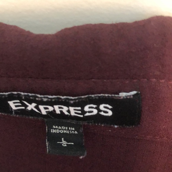Express Large Maroon 3/4 Sleeve button up Blouse - Picture 3 of 3
